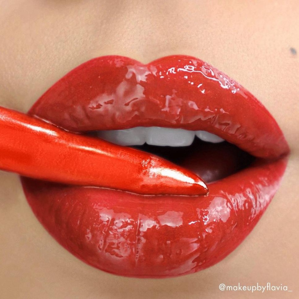 5 for $25! Milani Keep It Full Maxxx Lip Plumper - Picture 2 of 3